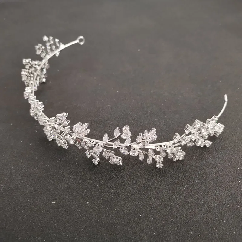 SLBRIDAL Искрящийся классический кубический цирконий свадебная тиара Свадебная королева принцесса конкурс Вечеринка CZ Корона подружки невесты женские ювелирные