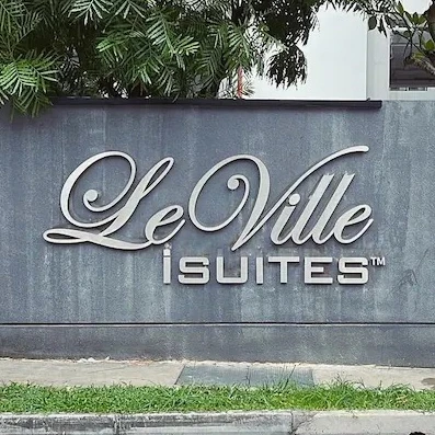 Customized Channel Letter Acrylic Reception Sign Outdoor Building Signage For Business Sign 3D Letters Sign