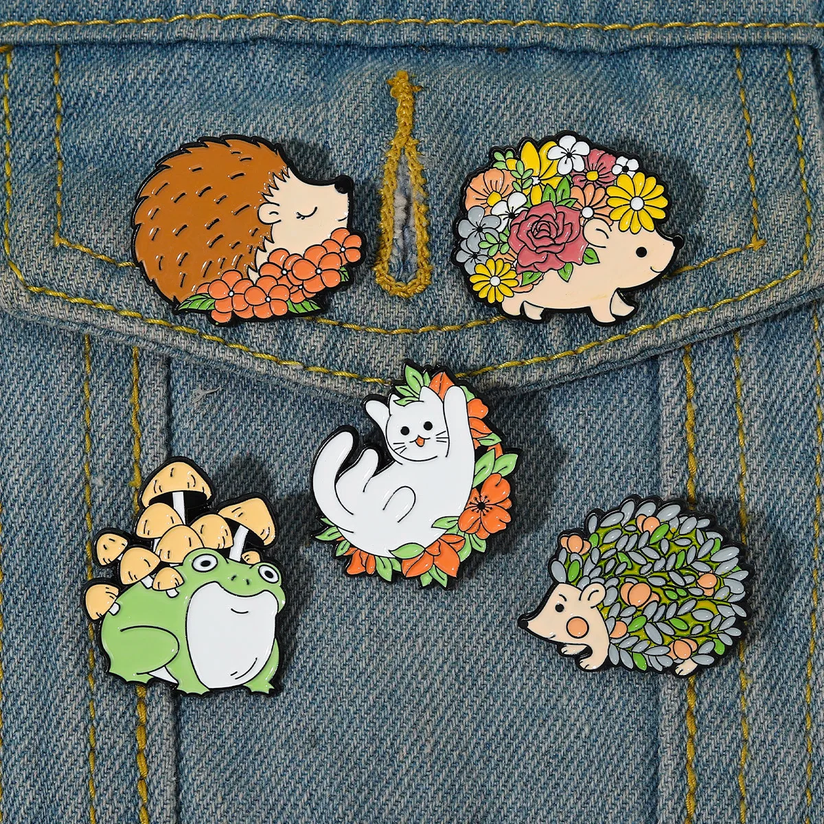 Cartoon Animal Hedgehog Brooch Metal Badge Creative Enamel Pins Frog Mushroom Flower Brass Europe Customized Lapel Pins Plated
