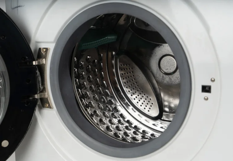 automatic washing machines with washing function and dryer