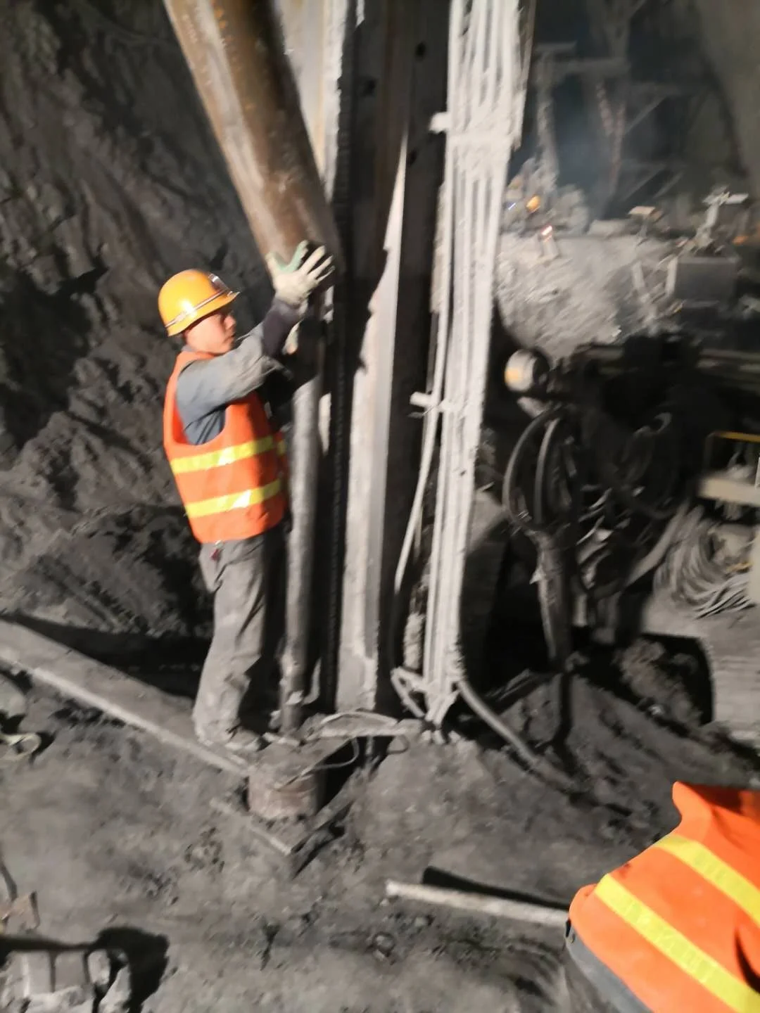 SPM DHD 350 360 3 4 5 6 inch  dth hammer  cobalt chamfering drill bit set