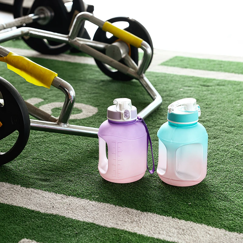 1 Gallon Water Bottle with Straw Motivational Water Bottle 32oz Water Jug