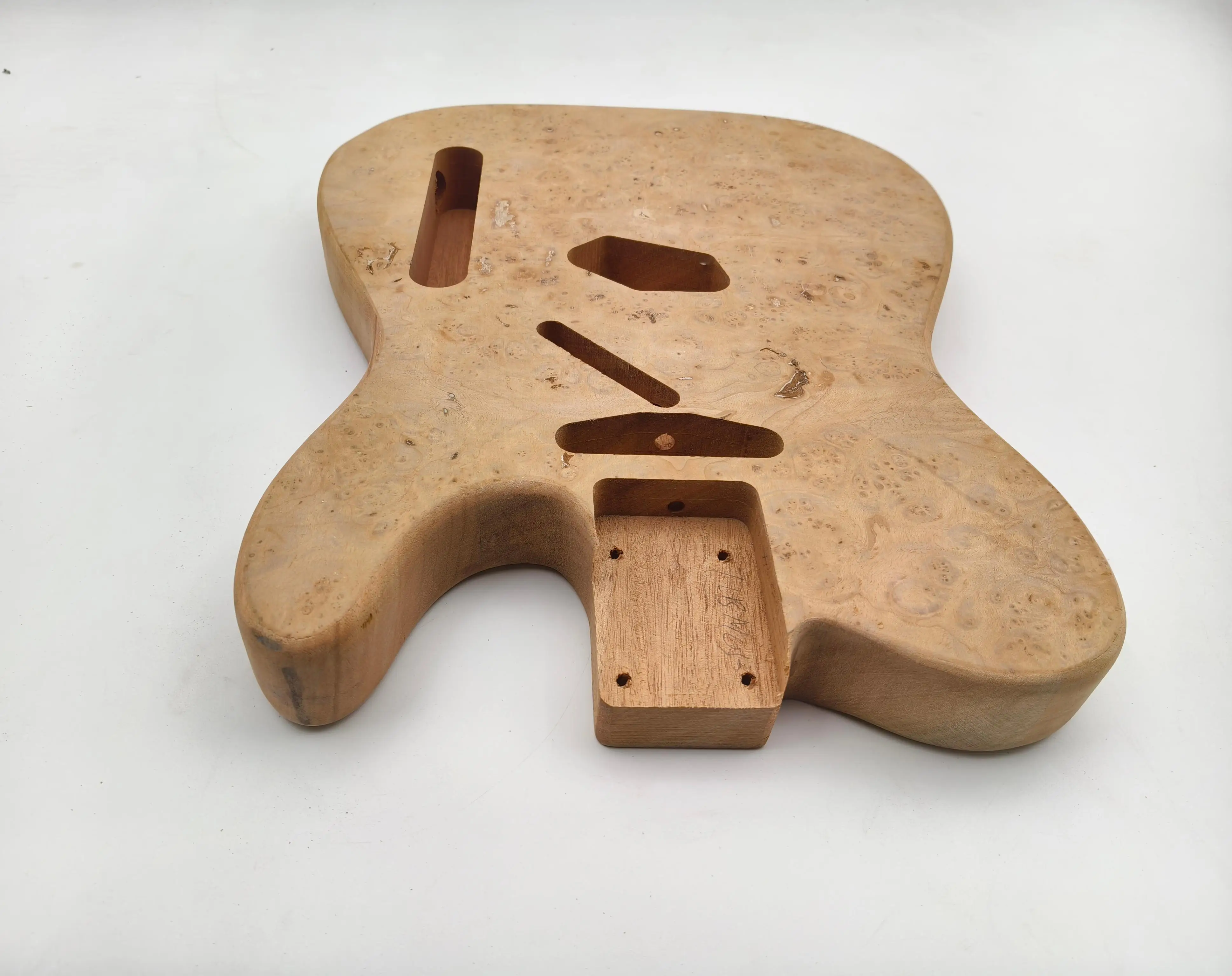 Unfinished Electric Guitar Body with Poplar Burl Veneer for TL Guitar Kits