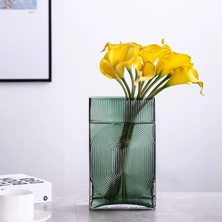 Wholesale modern desktop decorative handblown rectangular glass vases coloured glass vase home decoration