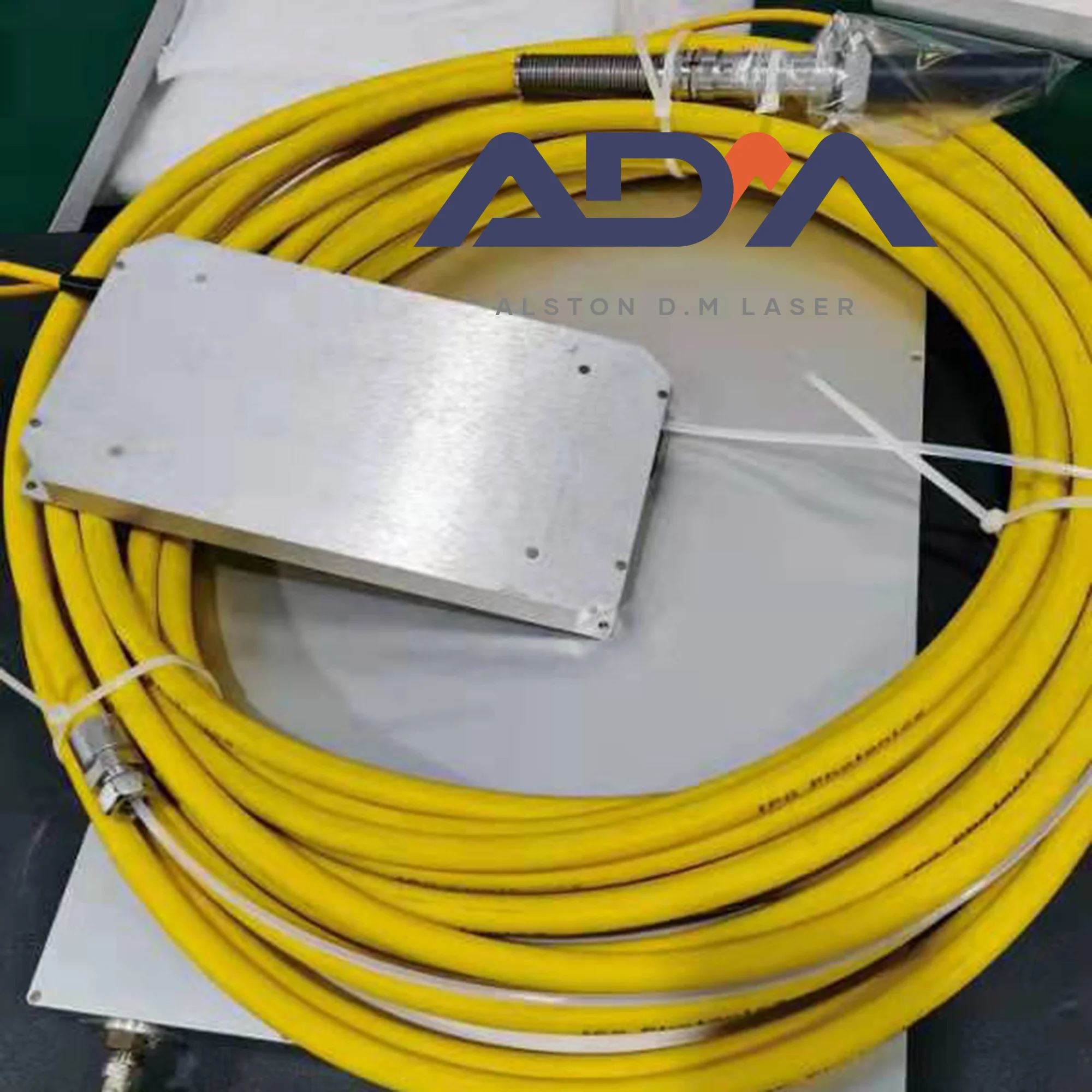 20/25/50um Optical Fiber Yellow Cable For IPG Raycus MAX JPT Reci Customized QBH Fiber Laser Cable