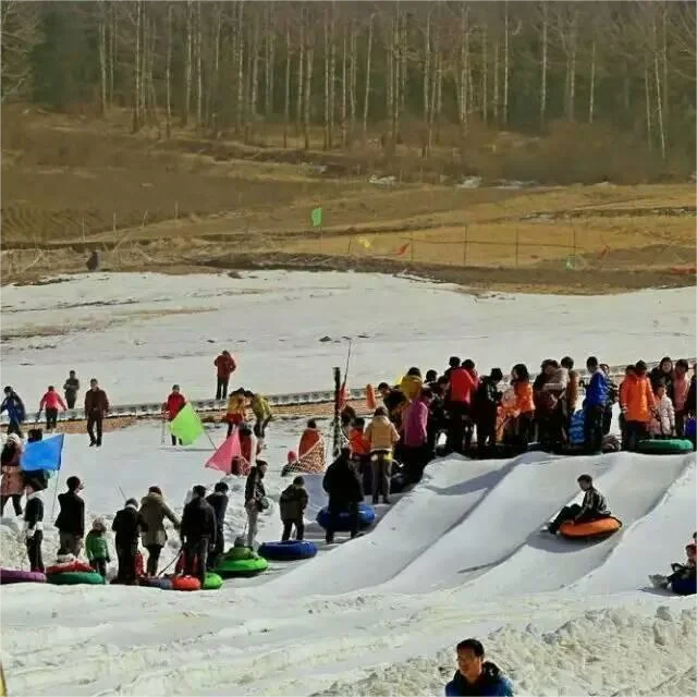 Сверхмощные хорошие снежные трубы с твердым дном и