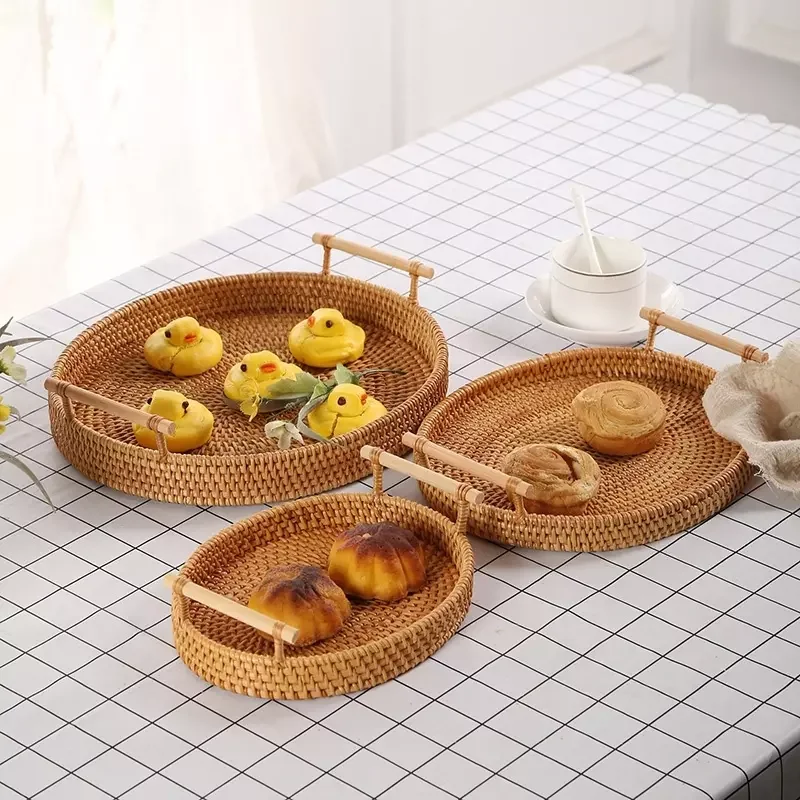 Handwoven Rattan Storage Tray With Wooden Handle Round Wicker Basket Bread Food Plate Fruit Cake Platter Dinner Serving Tray