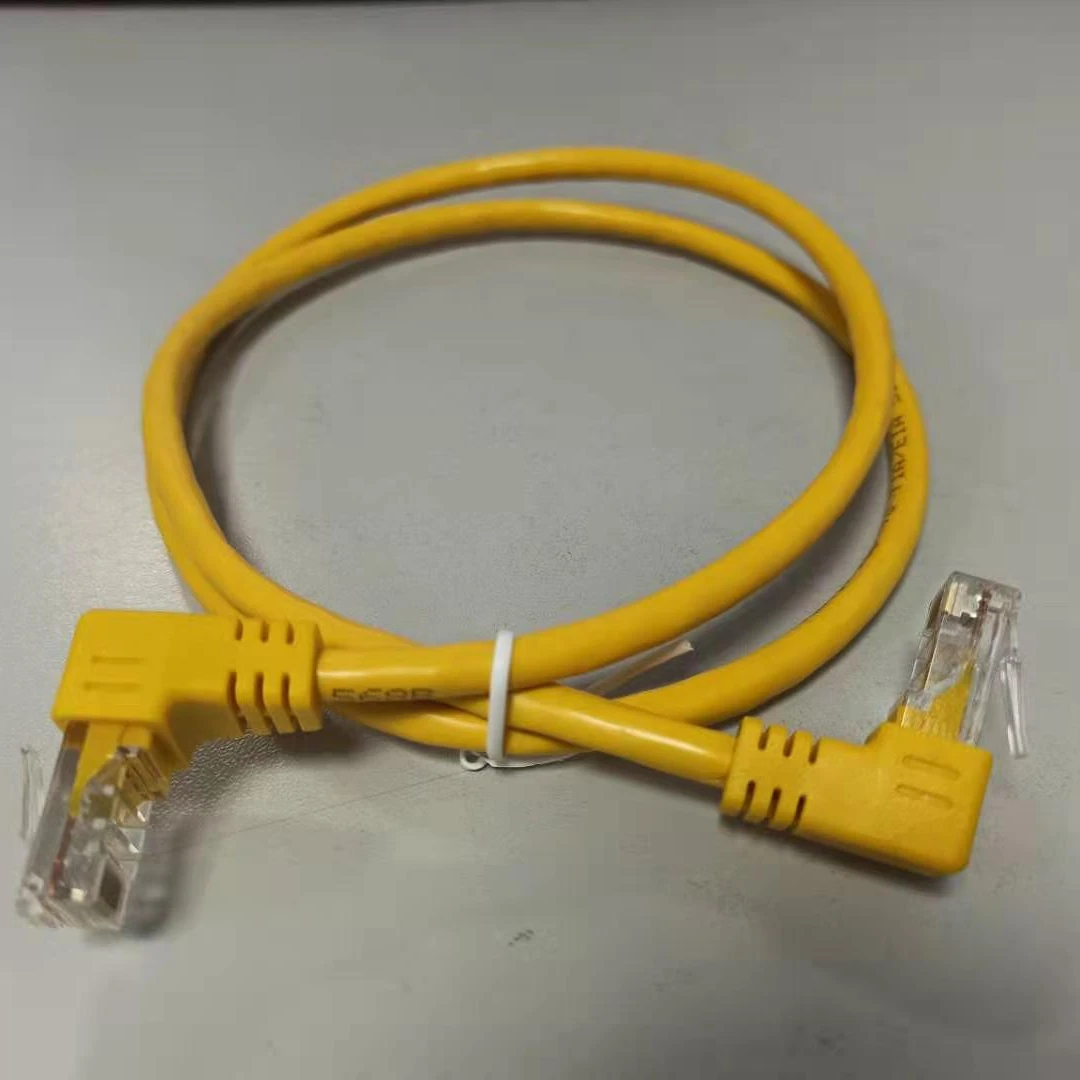 0.3m 0.5m 0.8m 1m 2m 3m 24AWG 26AGW Copper UTP RJ45 90 Degree Network Equitements Cat5e Cat6 Ethernet LAN Cable Patch Cord Cable