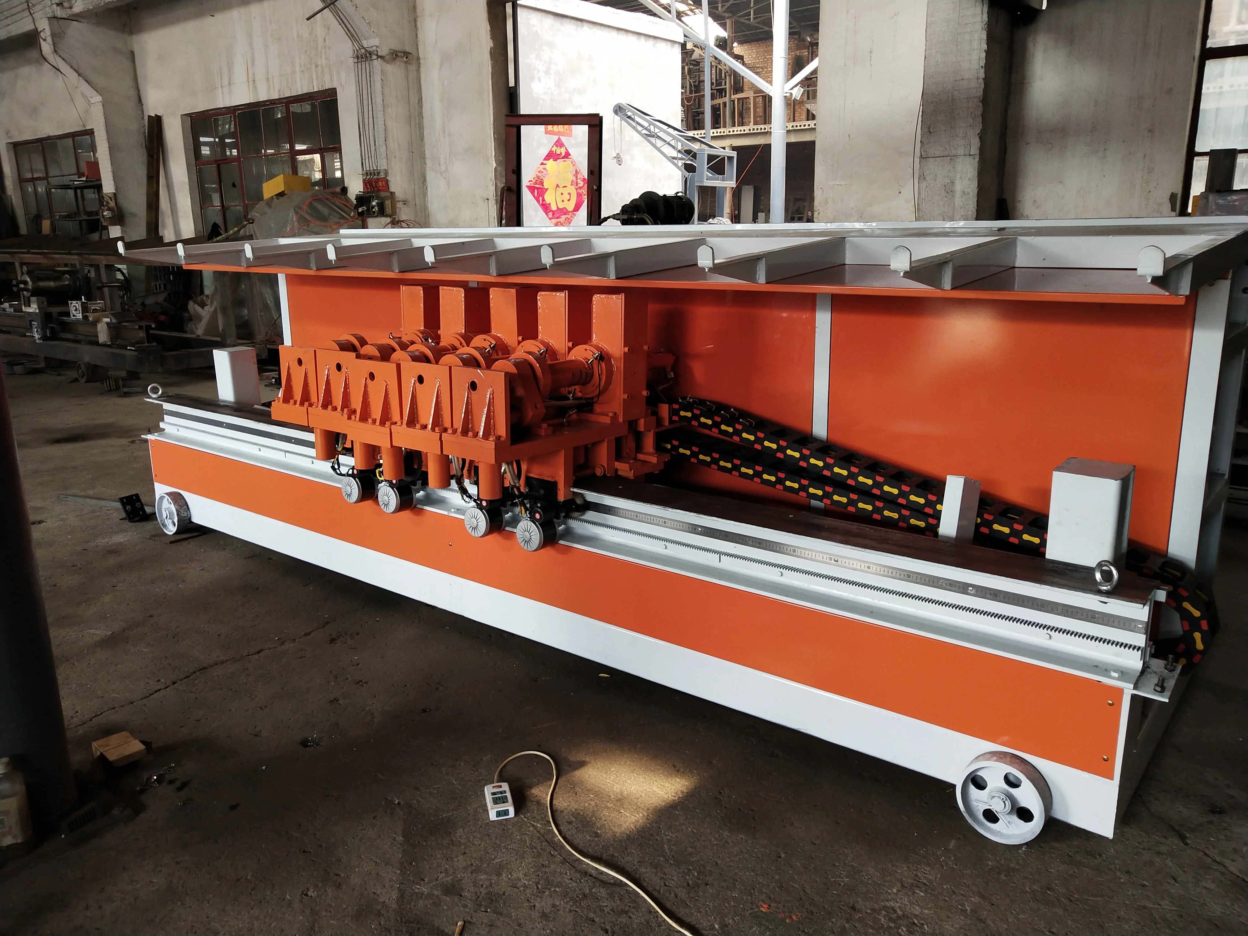 Rainbow No. 2 five-head bending center