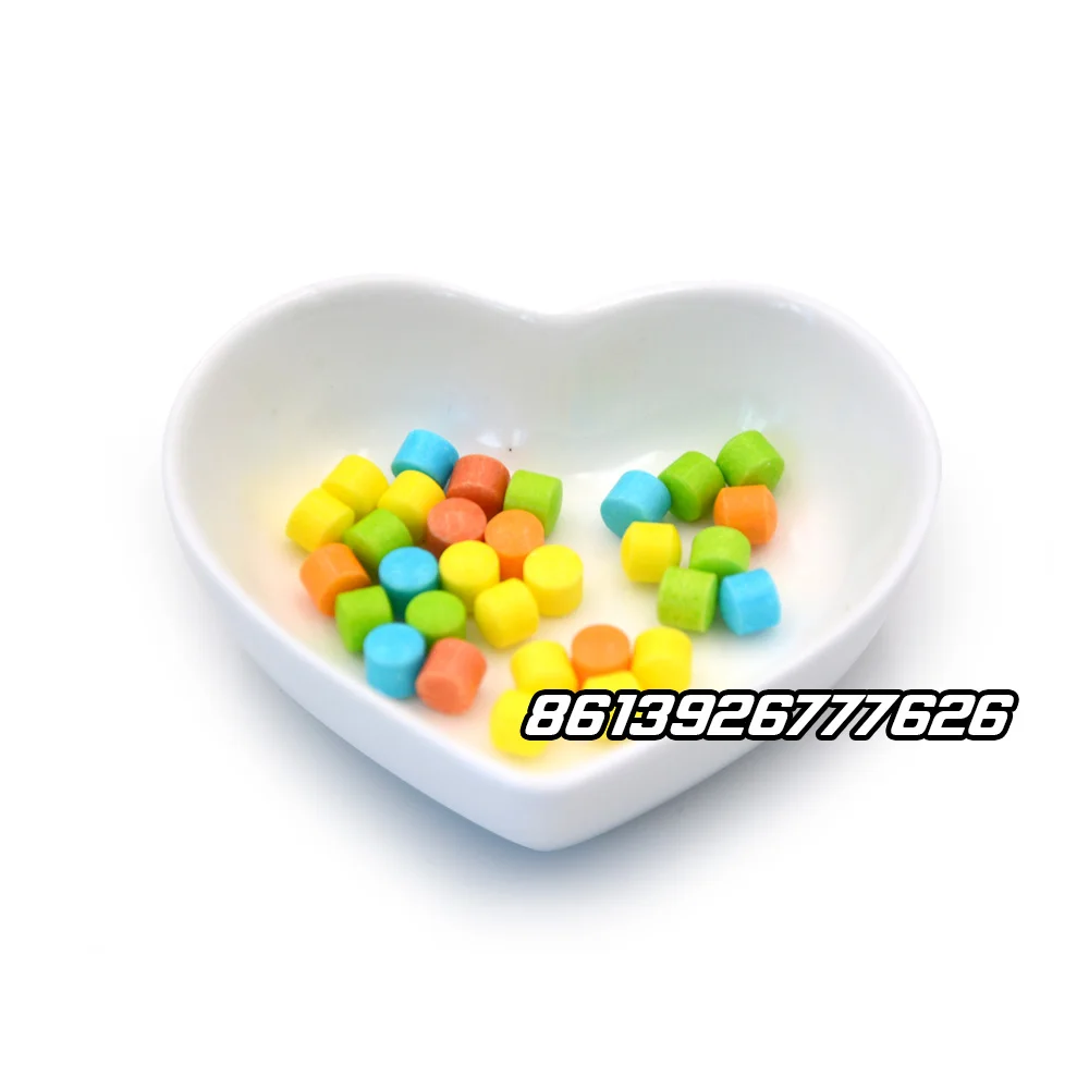 Wholesale hot selling fruit hard candy cat shaped toy candy