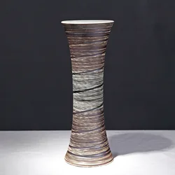 Jingdezhen Ceramic antique vase carving, old style flower arrangement, home decoration