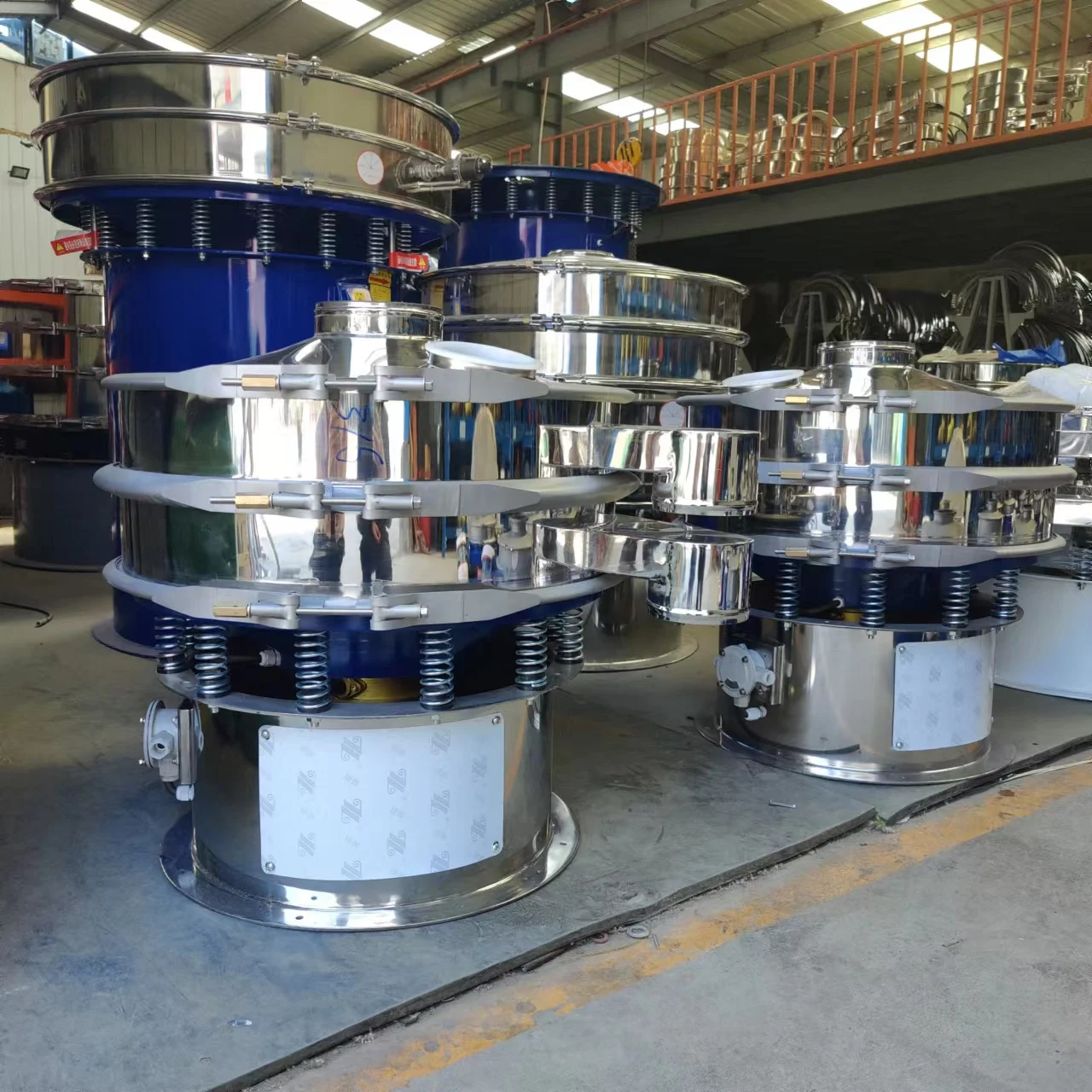 mobile powder sugar gold sand round vibrating screen  2yk1548