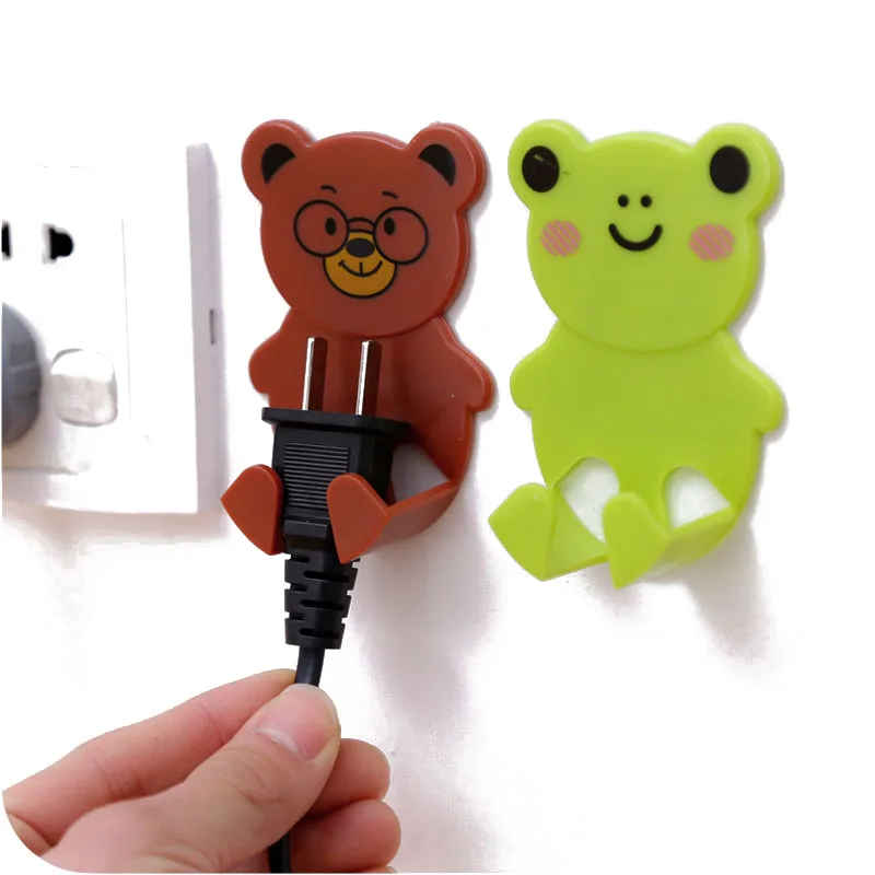 2Pcs Cartoon Electric Plug Storage Rack Decorative Key Wall Hanging Decorative Socket Kitchen Bathroom Storage  H552