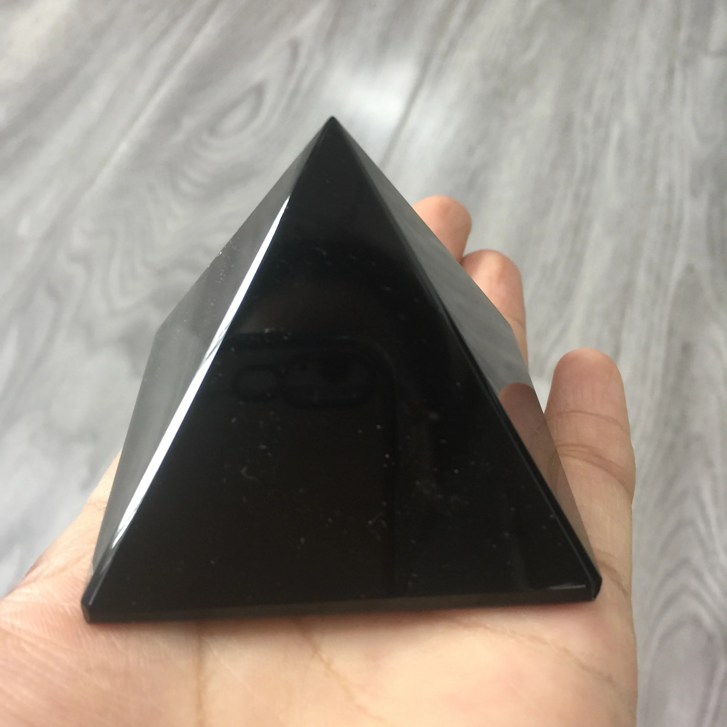 Natural crystal healing stone obsidian crystal pyramids for feng shui decoration