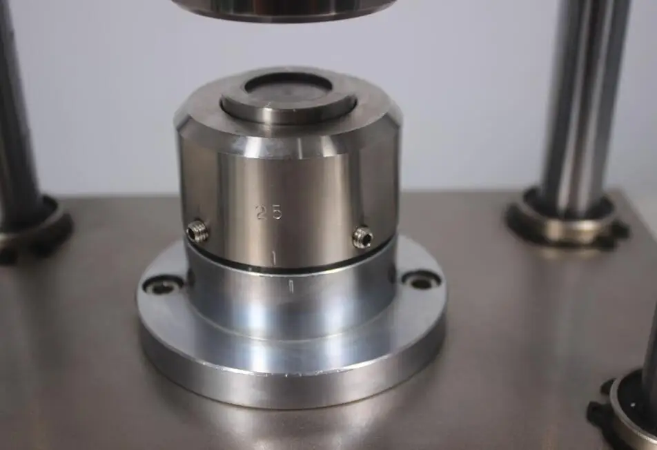 Manual Coin Cell Sealing Machine Lab Hydraulic Battery Crimper for Coin Cell Crimping