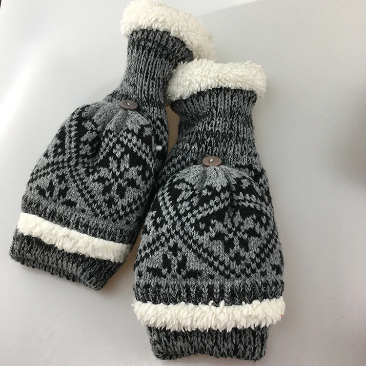 New Arrival Custom Fitted Logo Wholesale Plush Jacquard Gloves