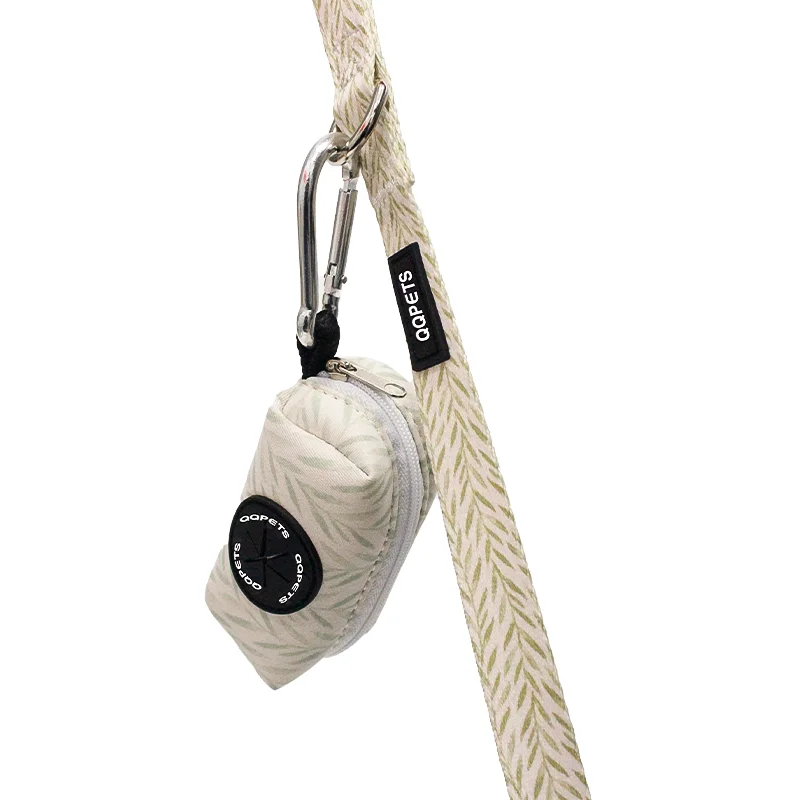 Custom strong heavy duty dog leash outdoor dog leash with poop bag dispenser portable brown waterproof dog leash set