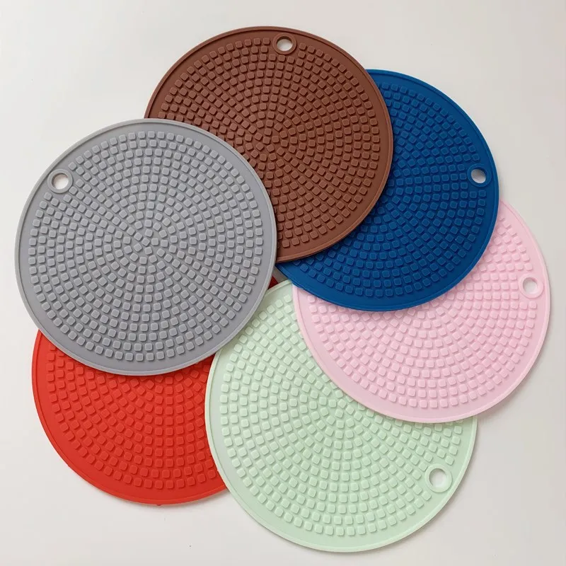 
Eco-Friendly cup with coaster attached for kitchen PVC cupmat custom made tea cup silicone coaster 