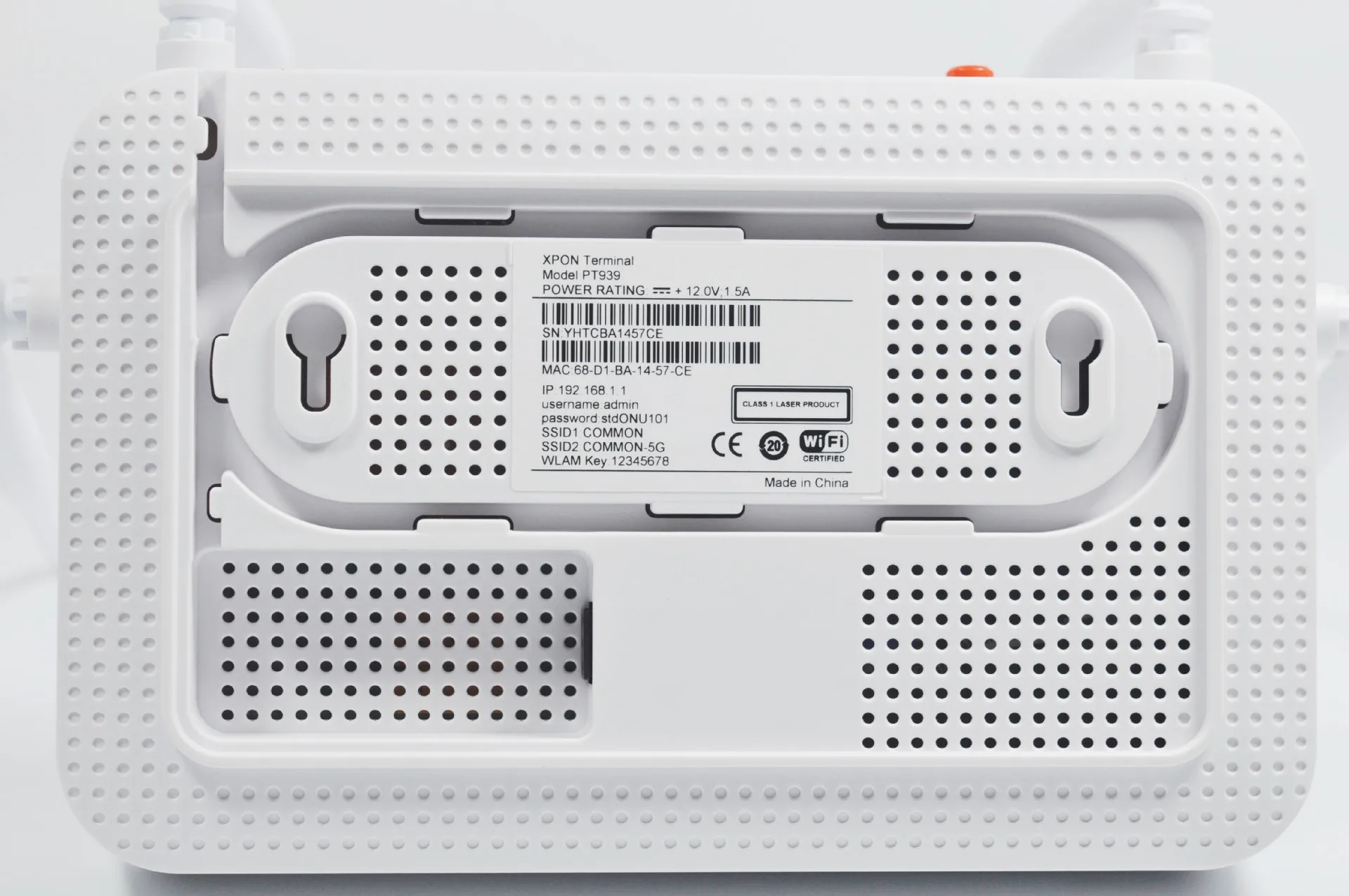 PT939G 100% New FTTH 4GE+WIFI 2.4G&5.8G GPON ONT Dual Band AC ONU XPON GPON ONT with Cheap Price