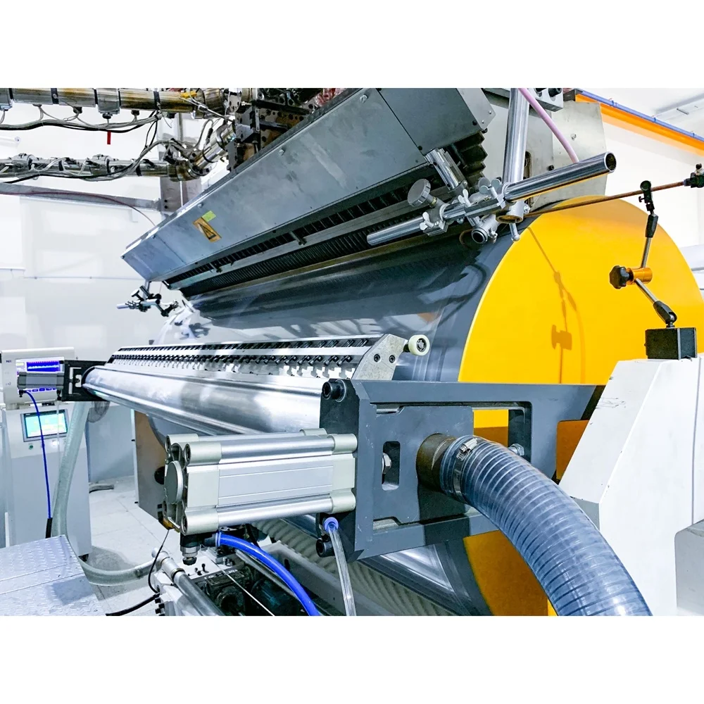
Philippines CPP Multi-layer Cast Plastic Packing Film Machine 