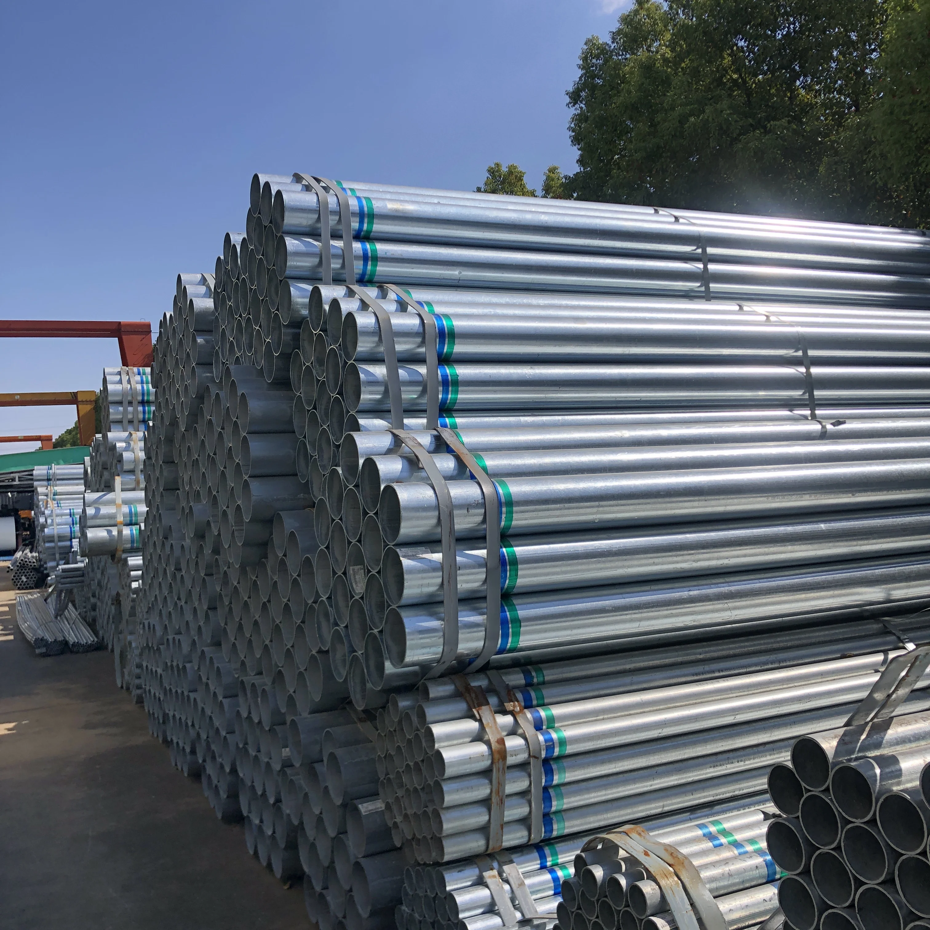 Factory Price 2 Inch 2.5 Inch Sizes Gi Steel Round Galvanized Iron Pipe For Greenhouse Frame