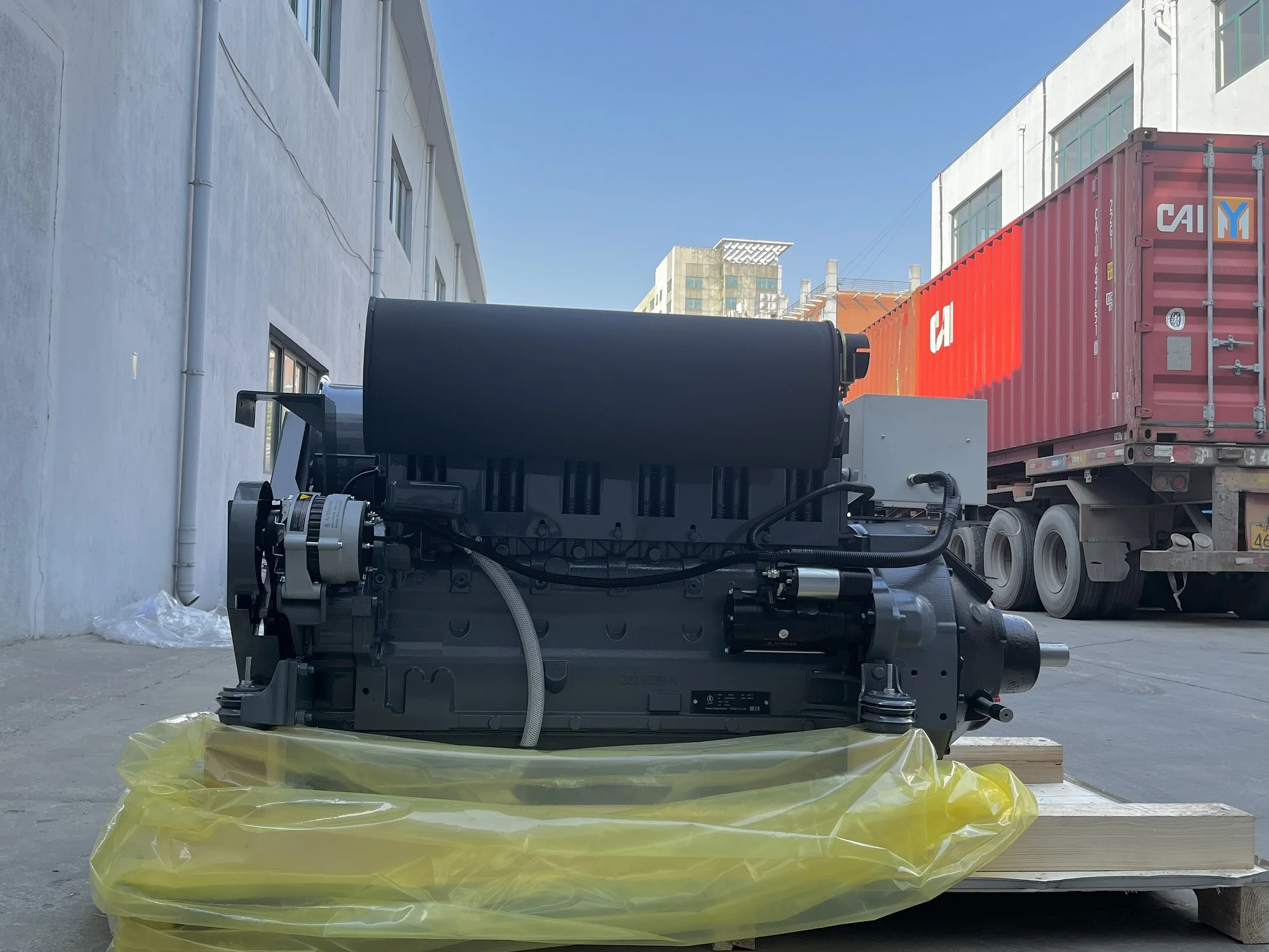 Factory price SCDC F6L912G236 engine 72kw/97hp air cooled 6 cylinders motor diesel engines for sale