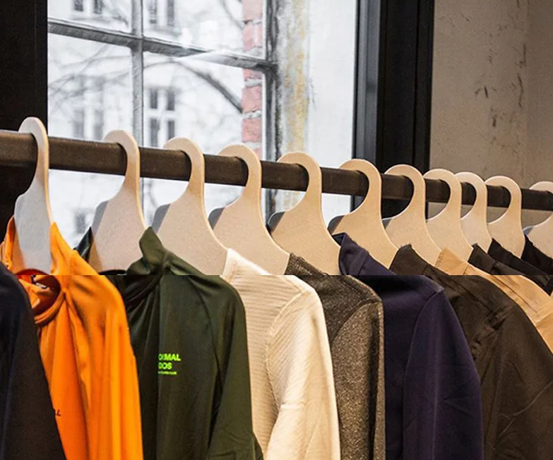 Lavinia Wholesale Eco Recyclable Paper Cardboard Hangers Custom Pet Baby Cardboard Hangers