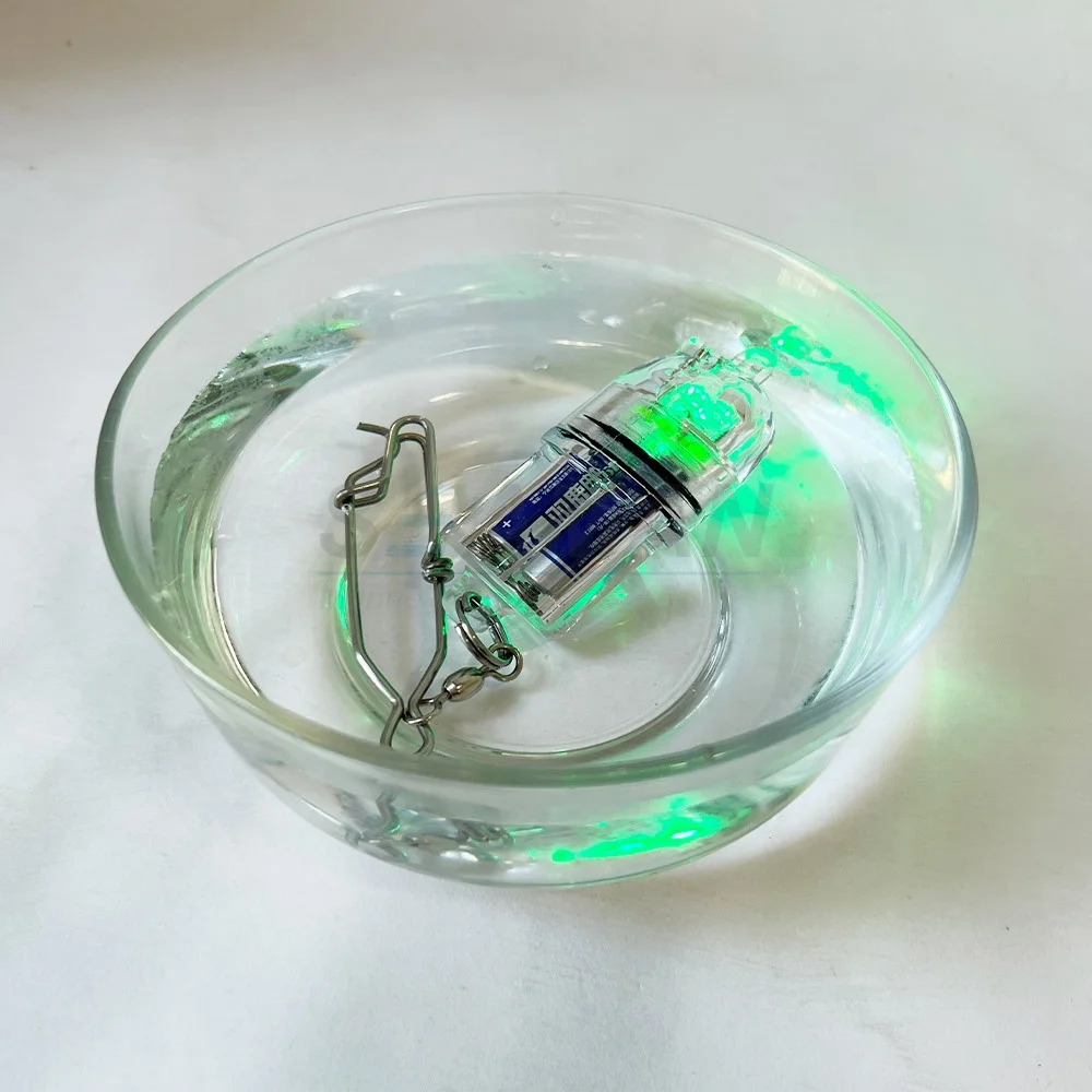 Water activated Deep Drop Fish Attracting light with stainless steel Clip for Swordfish, Tilefish, Halibut, Tuna, Grouper