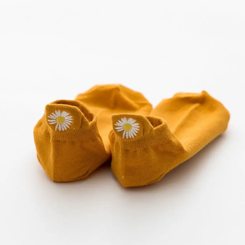 Daisy Flower ankle women embroidery socks