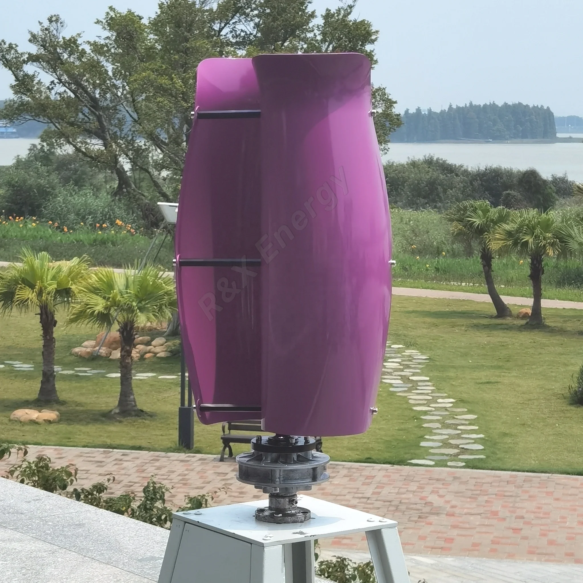 3KW 5KW 10KW Tulip Type Vertical Wind Turbine Solar Hybrid System 48V To 220V Noiseless Wind Generator