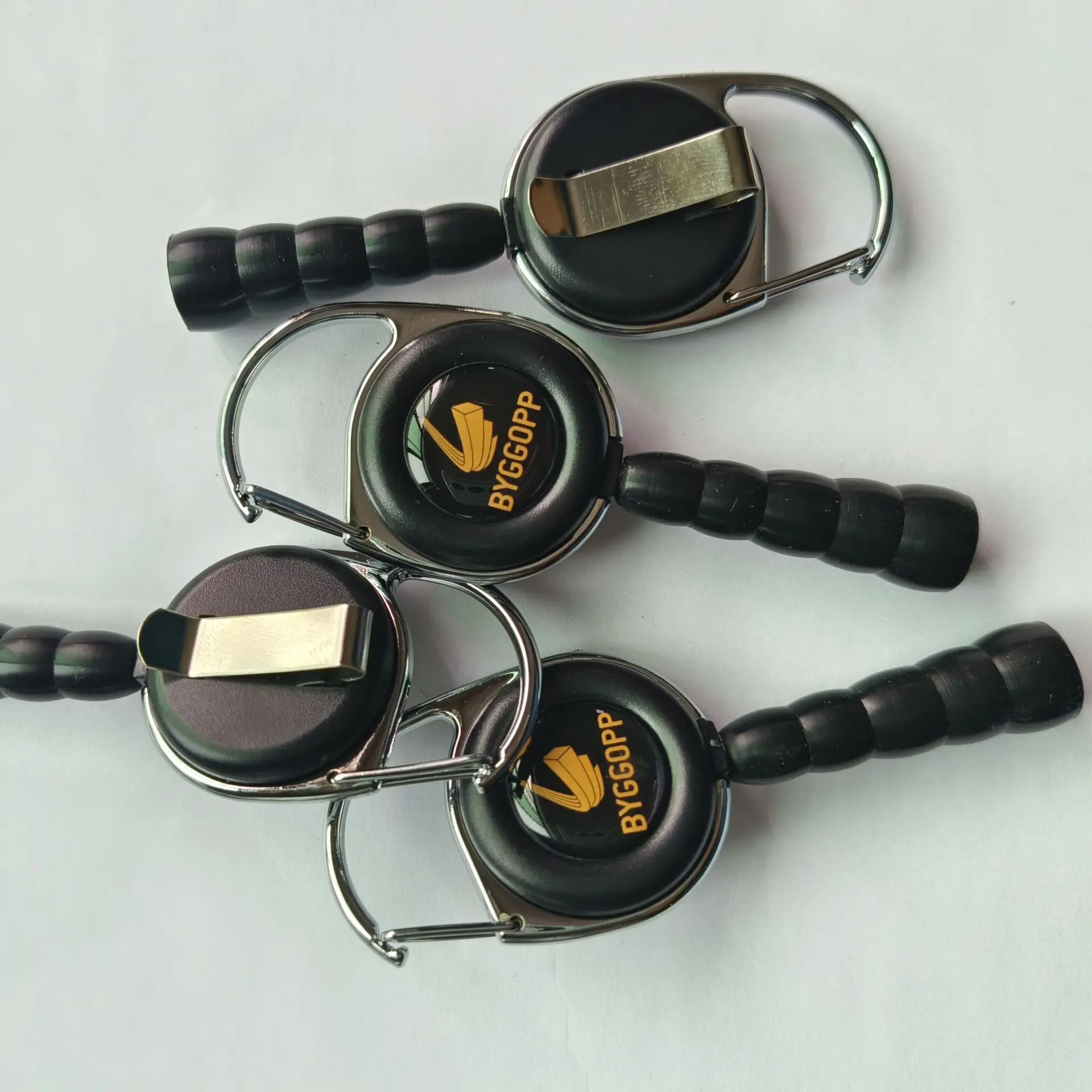 Manufacturers supply semi-metal carabiner carpenter retractable key ring retractable pencil cap holder