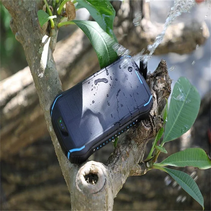 Amazon Hot Sale Electronics Waterproof Smart Solar Powered Fast Charging Power Banks