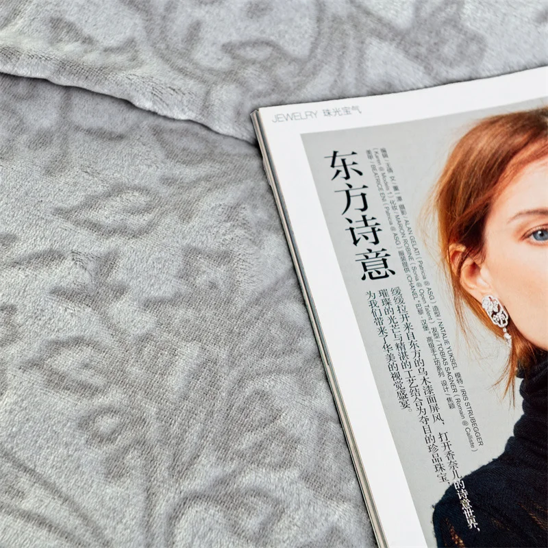 Plain European style back printed cut flannelette blanket edge seal grey pattern flannel blanket new design blanket