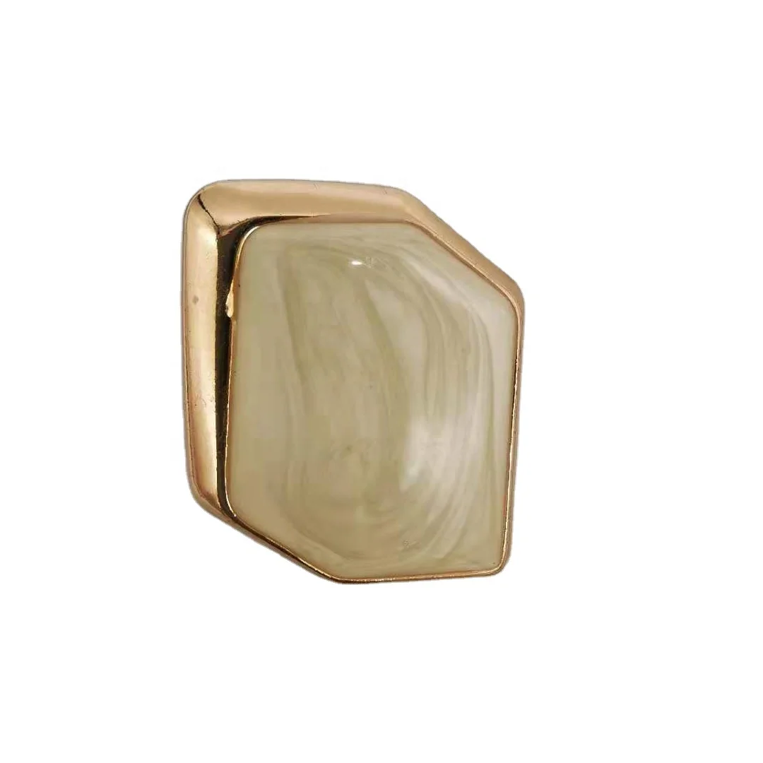 
China manufacturer diamond classic design shank buttons sewing buttons for clothing 