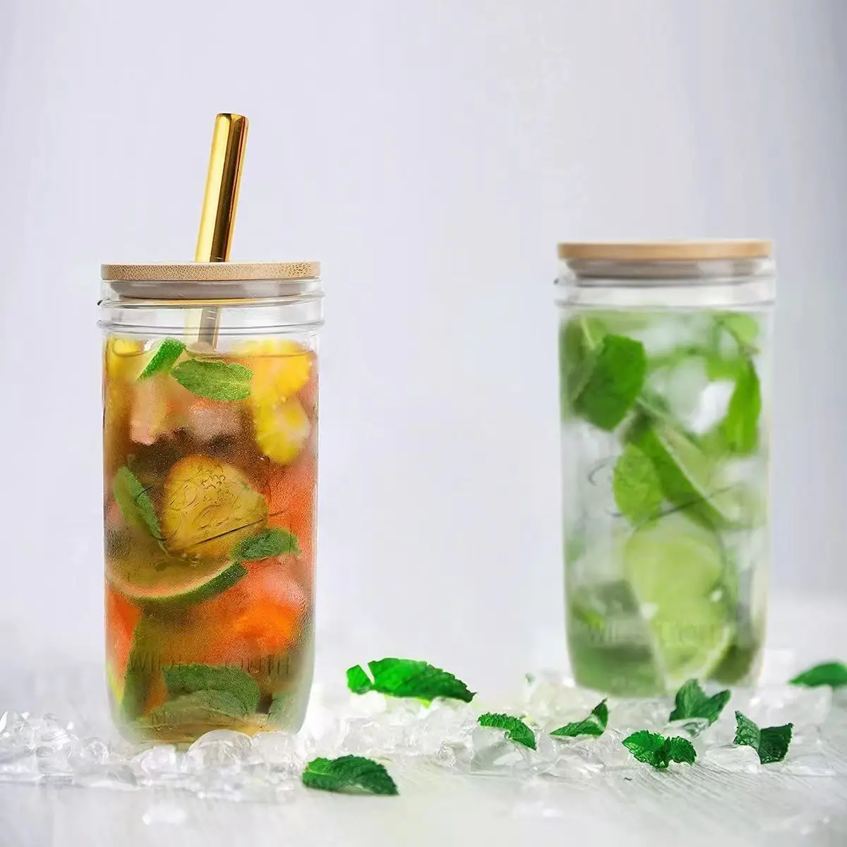 Wholesale Wide Mouth 24oz 720ml Drinking clear Glasses Mason Jar set with Bamboo lids plastic lid and Straws
