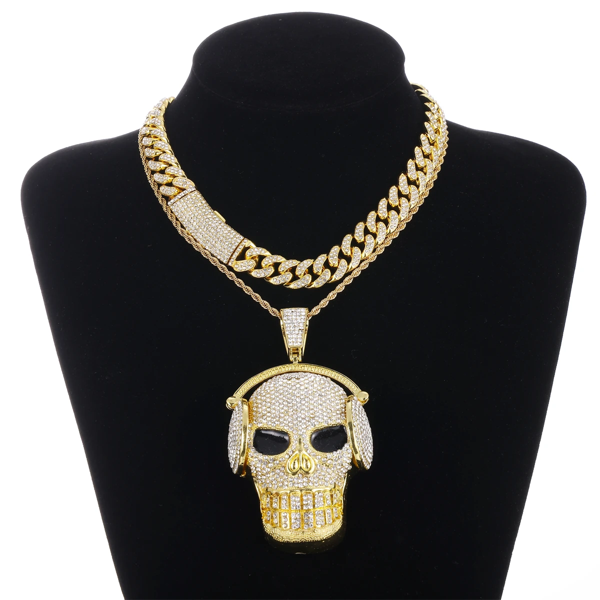 Hot Sale Hiphop Iced Fancy Fashion Full Drill Alloy Jewelry Bling Skull with Headphone Pendant with Chain Necklace Set