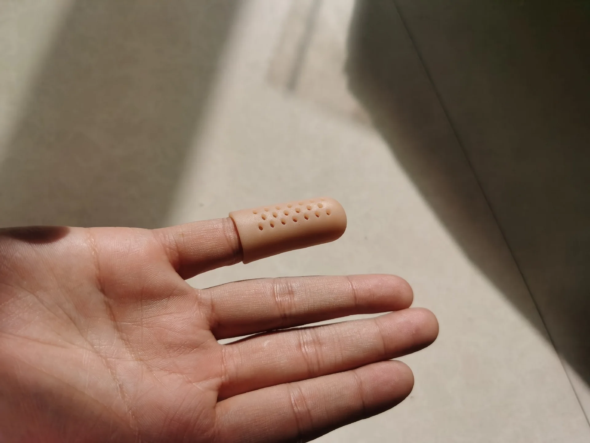 Wholesale Foot Care Soft Silicone Gel Breathability Big Toe Protection Cap