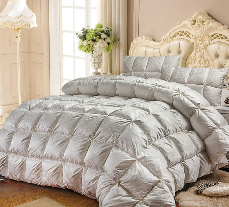 fade white color natural 95% goose down comforter Grade A silk jacquard cover 1000TC quilt queen king size Europe Royal style