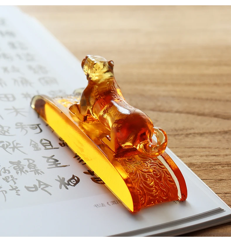 Customize Handmade Crystal  Glass tiger  figurine Study for Home & Office Decoration