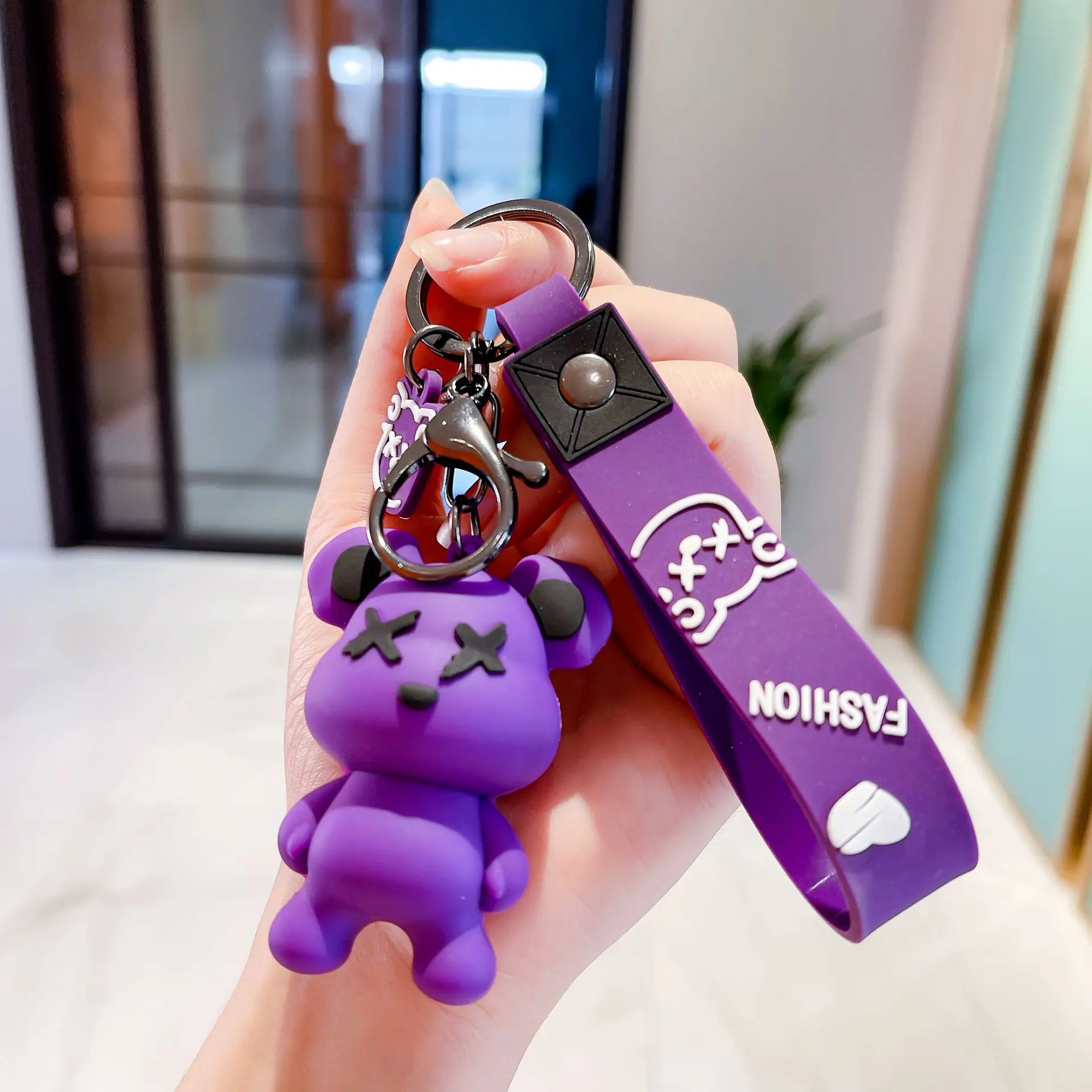 Amazon top seller animation surrounding wild Bear car pendant key chain popular Accessories Bear Keychain