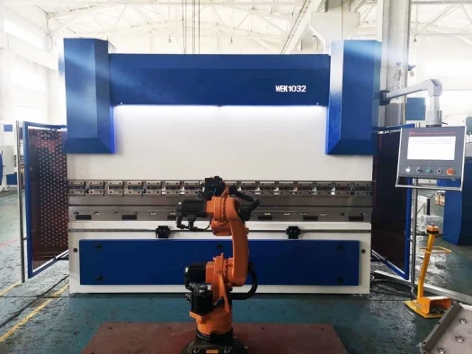  Гидравлический скрученный осевой синхронный CNC листогибочный станок для металлических