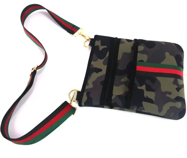 
Classical Design Outdoor Sport Fashion Style Messenger Bag Cross Body Men Custom Crossbody Bag 