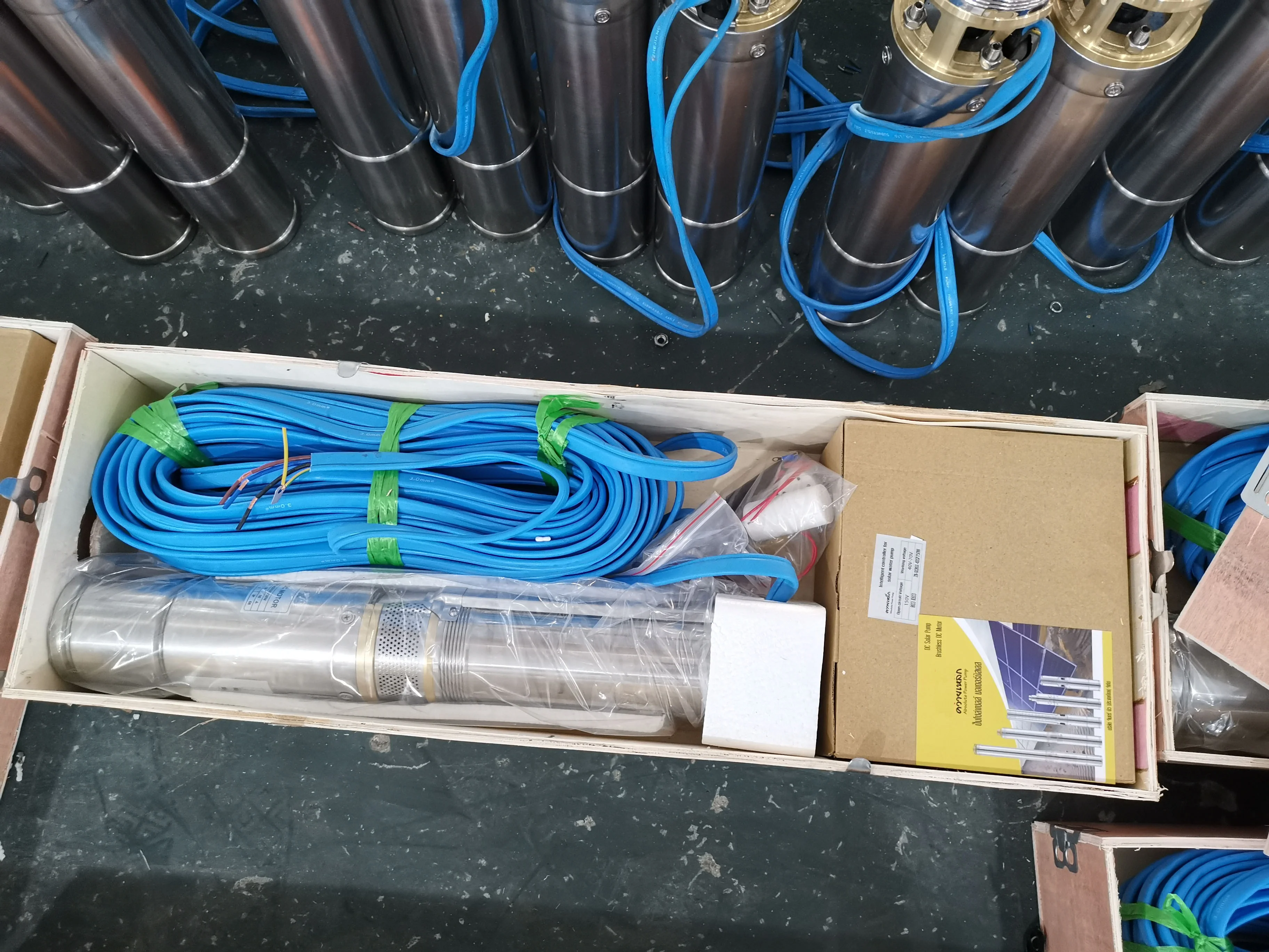 4 Inch 24V DC Stainless Steel Submersible Solar Powered Borehole Deep Well Water Pumps