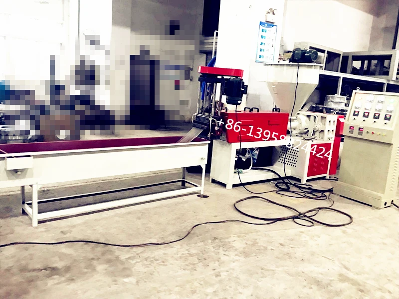 plastic waste recycling machine