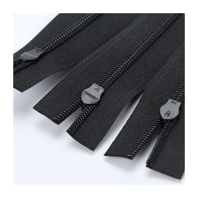 Custom Multiple Uses High Quality Waterproof Plastic Zipper #3 #4 #5 #8 #10 Nylon Waterproof Zipper For Sale