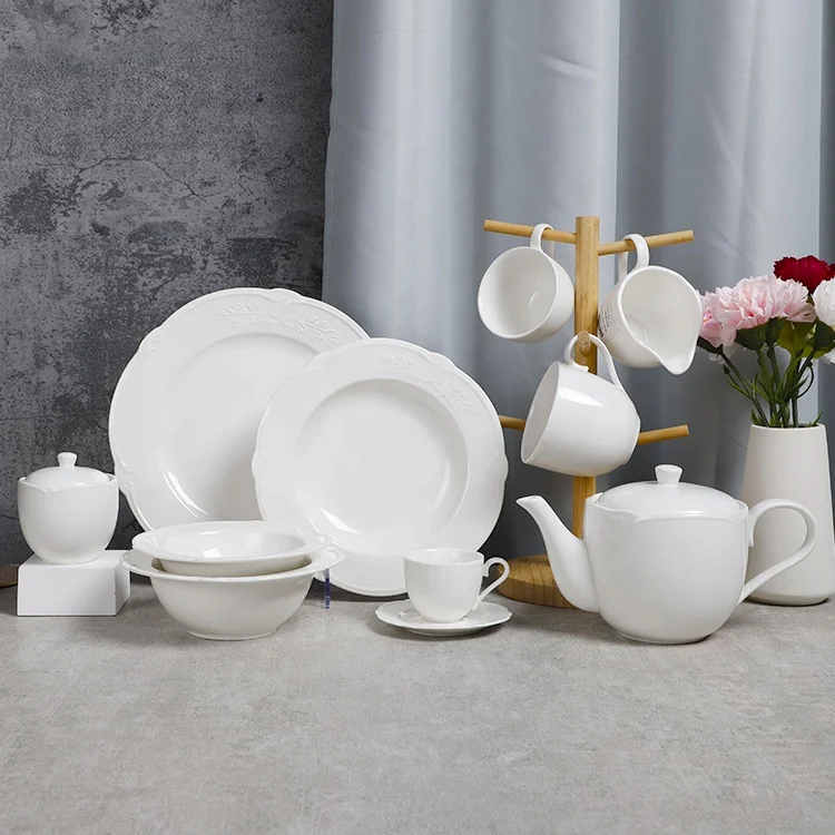 Wholesale Embossed Ceramic Dinnerware Plates Wedding Porcelain Engraving Dinner Sets