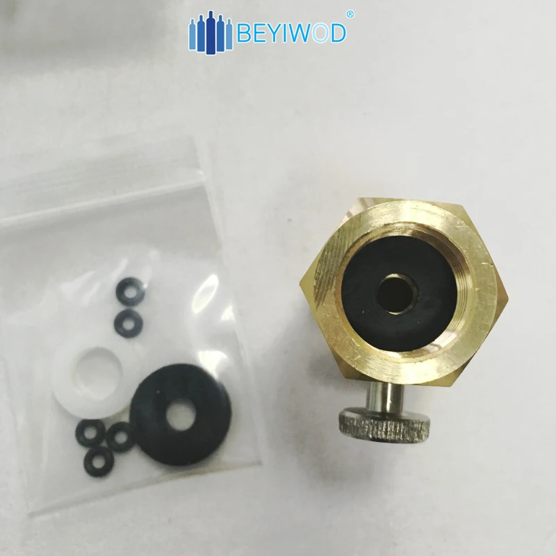 BEYIWOD Small co2 gas filling adapter for 0.6L empty co2 cylinder and big co2 bottle/cylinder