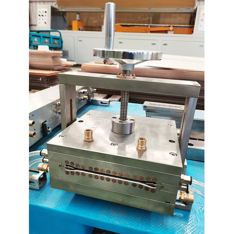 Экструзионная Форма WPC для настила забора, экструзионная форма