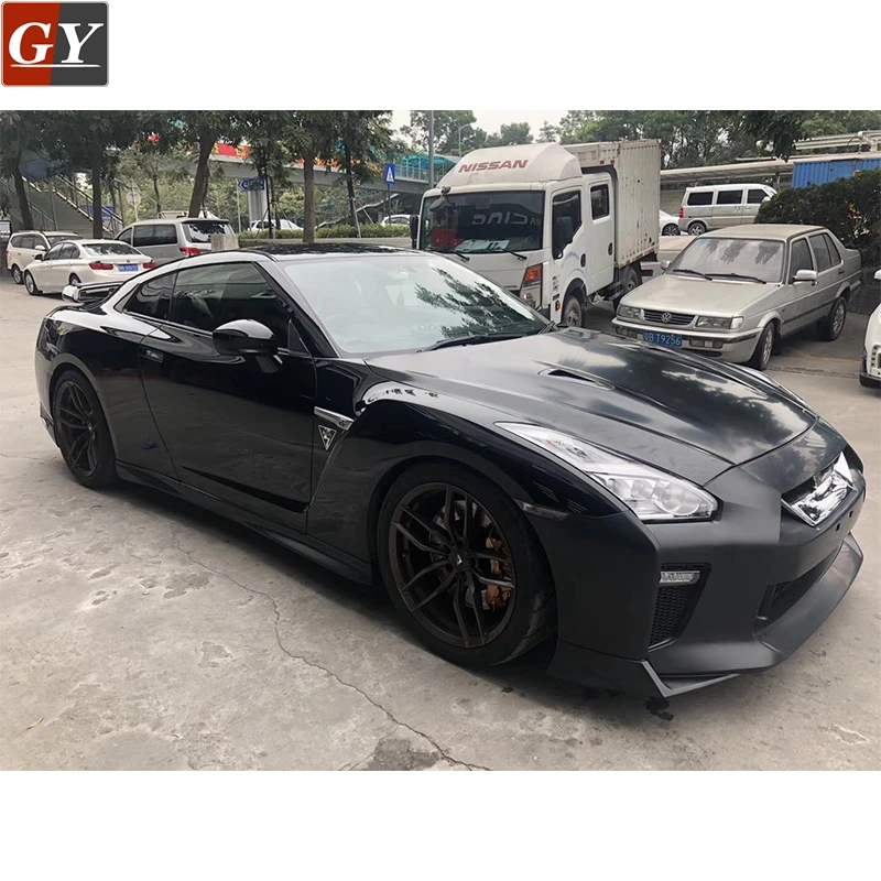 Полипропиленовый корпус MY17 OEM с налобным фонарем и задним для NISSAN 08- R35 GTR