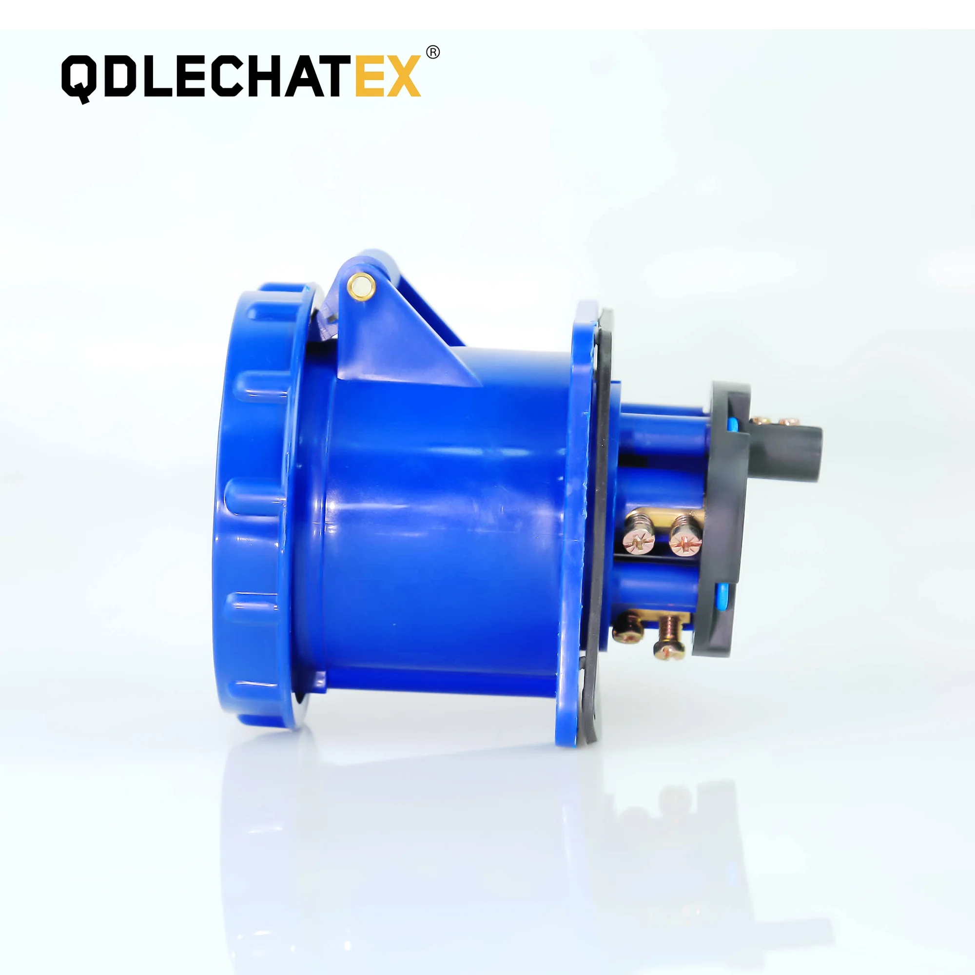 Type333  2P+E 3pin  220v 250v  IP67  waterproof  Panel mounted 63A socket